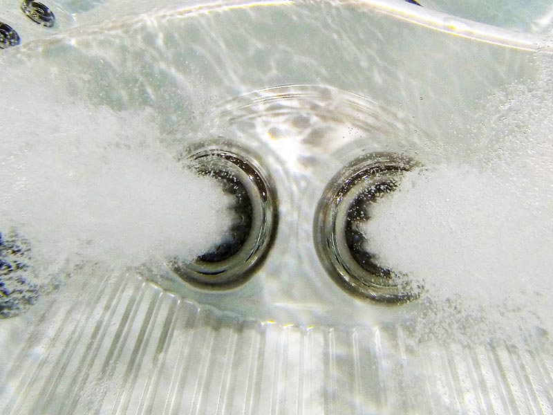 Artesian Spas Helix Jet 4"Direct (SS) - Great Backyard Place