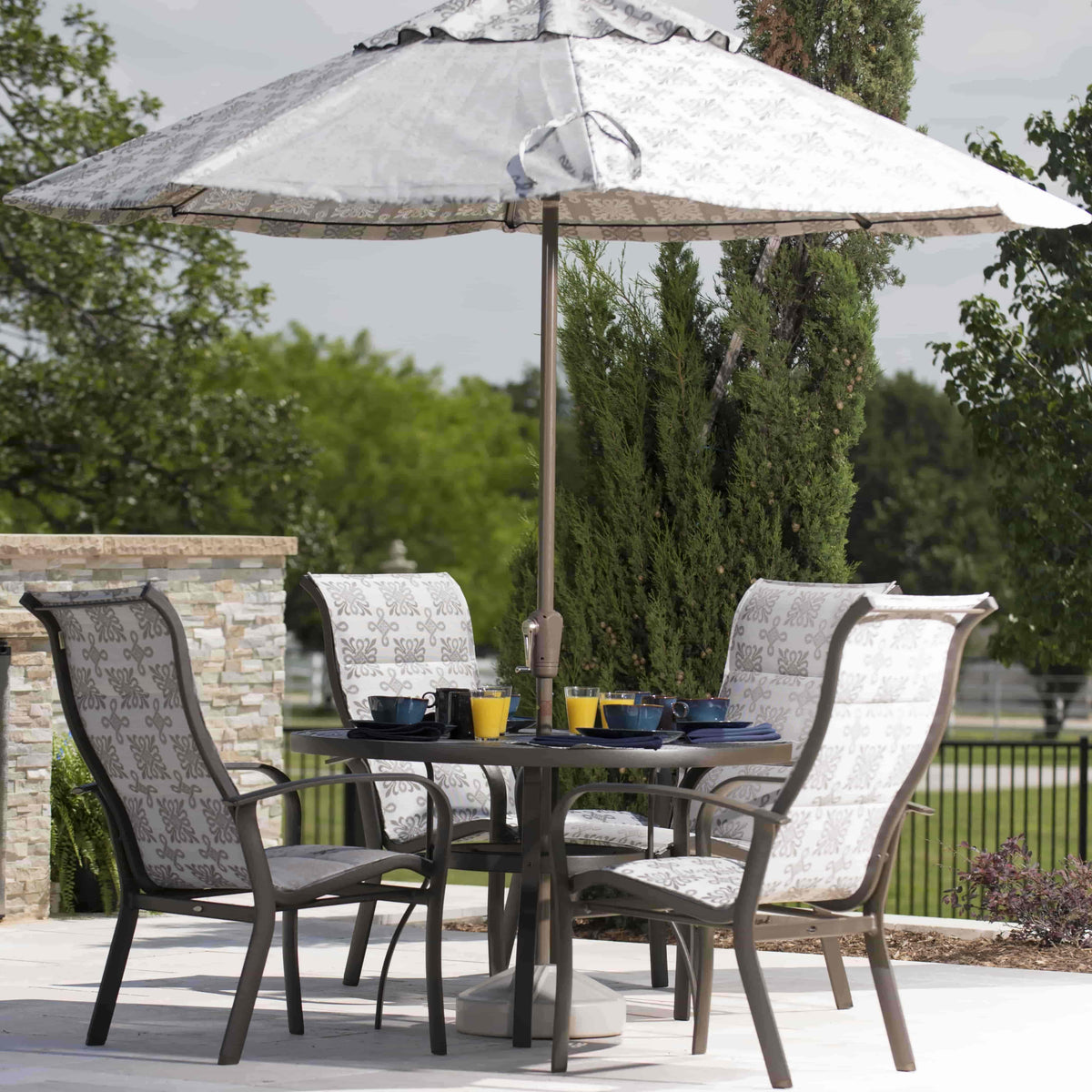 Fremont Sling Aluminum Dining Set 